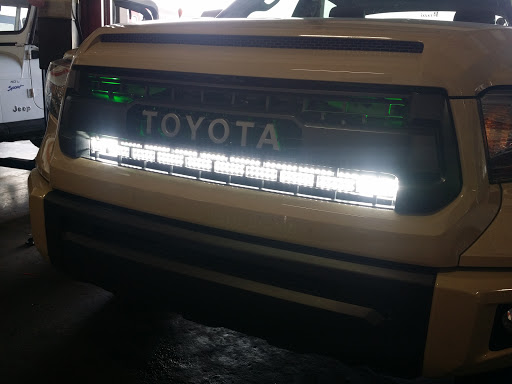 Auto Repair Shop «Greg Clark Automotive Specialists», reviews and photos, 5838 N 19th Ave, Phoenix, AZ 85015, USA