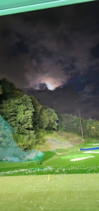 丸崎ゴルフ練習場