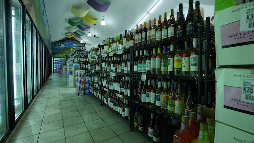 Liquor Store «Wine Dock Liquor & Deli», reviews and photos, 24421 Jefferson Ave, St Clair Shores, MI 48080, USA