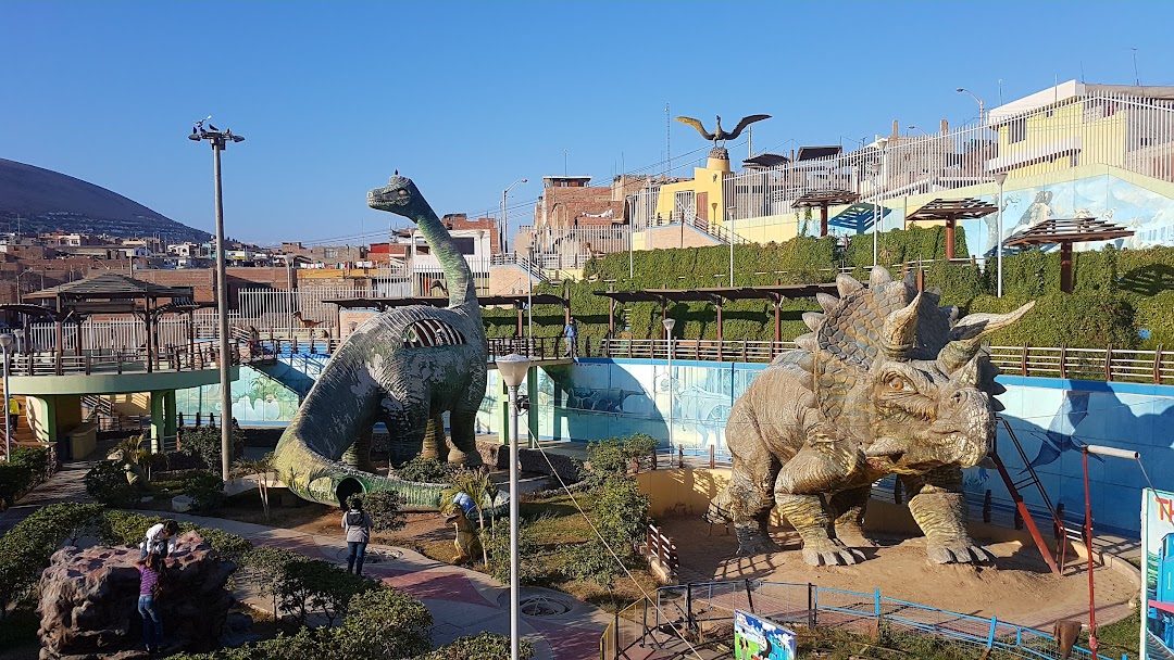 Parque De Los Dinosaurios