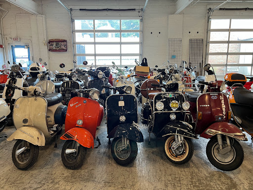Motor Scooter Dealer «Scooterworks Chicago», reviews and photos, 5410 N Damen Ave, Chicago, IL 60625, USA