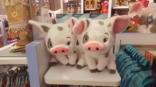 Toy Store «Disney Store», reviews and photos, 433 Opry Mills Dr, Nashville, TN 37214, USA