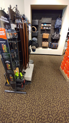 Shoe Store «DSW Designer Shoe Warehouse», reviews and photos, 1824 S 320th St, Federal Way, WA 98003, USA