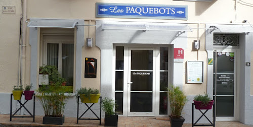 Hôtel Restaurant Les Paquebots à Port-Vendres