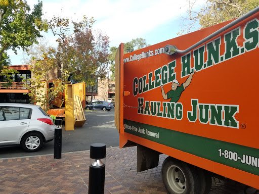Moving Company «College Hunks Hauling Junk and Moving», reviews and photos, 1305 E Wakeham Ave, Santa Ana, CA 92705, USA