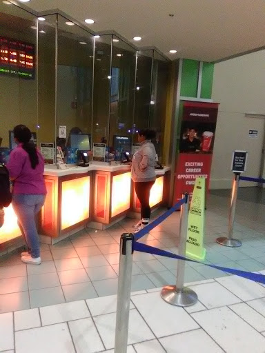 Movie Theater «Cinemark Ridgmar 13», reviews and photos, 2300 Green Oaks Rd, Fort Worth, TX 76116, USA