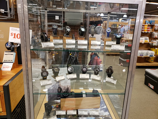 Camping Store «REI», reviews and photos, 200 Ridge Pike #115, Conshohocken, PA 19428, USA