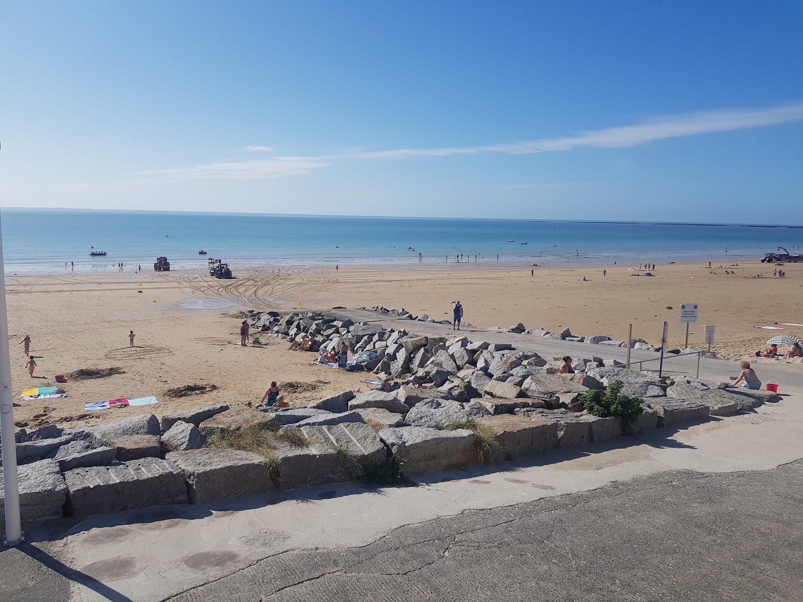 Photo de Plage Saint Martin zone des équipements