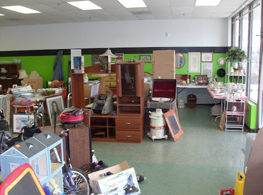 Thrift Store «Simply Thrifty Thrift Store», reviews and photos, 390 NJ-57, Washington, NJ 07882, USA