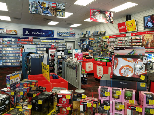 Video Game Store «GameStop», reviews and photos, 5515 Mahoning Ave, Youngstown, OH 44515, USA