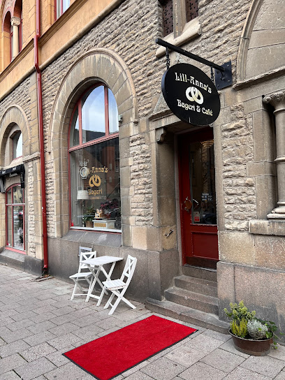 Lill-Annas café & butik - Vasagatan 13, 702 10 Örebro, Sweden