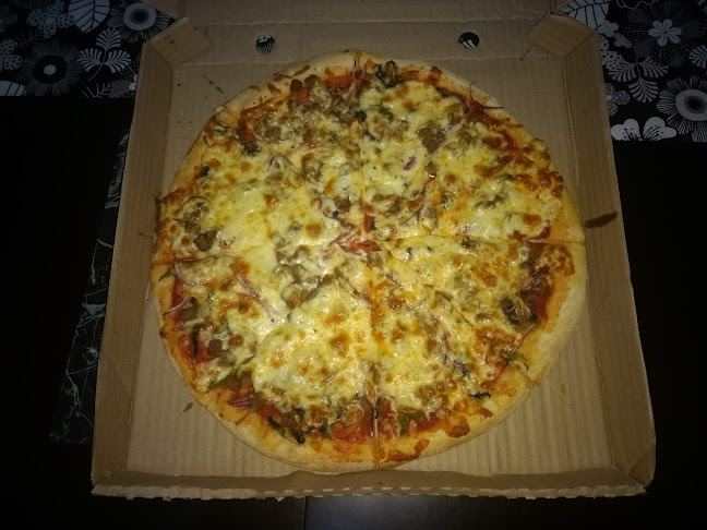 Charlys Pizza - Peñalolén