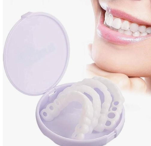 Denture Cosmetics + Instant White Smile - Dentist