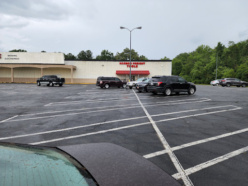 Hardware Store «Harbor Freight Tools», reviews and photos, 2000 Avondale Dr STE 104, Durham, NC 27704, USA