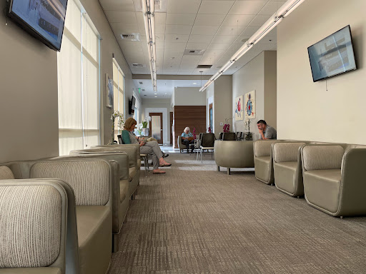 7115 N Chestnut Ave #101, Fresno, CA 93720, USA