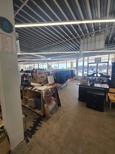 Thrift Store «Stone Soup Thrift Shop», reviews and photos, 950 3rd St # 120, St Paul Park, MN 55071, USA