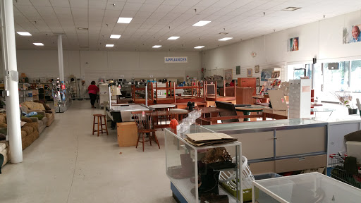 Non-Profit Organization «Raleigh Rescue Mission Store and Donation Center», reviews and photos, 4700 Capital Blvd, Raleigh, NC 27604, USA