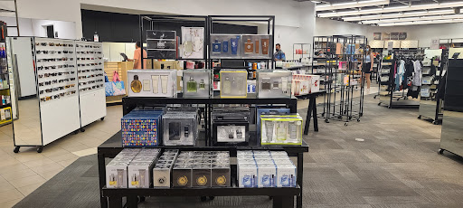 Department Store «Saks OFF 5TH», reviews and photos, 11201 NW 12th St, Miami, FL 33172, USA