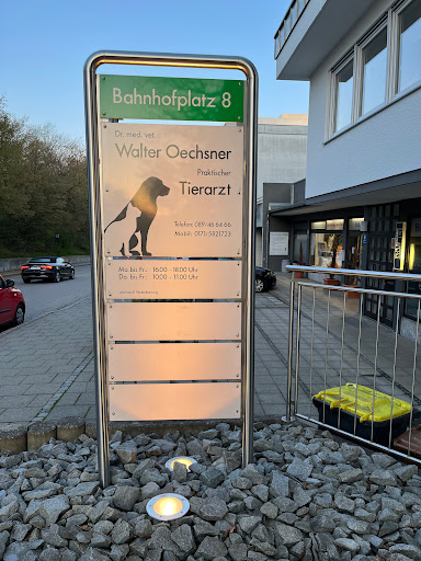Dr.med.vet.Walter Oechsner unter Haar, 