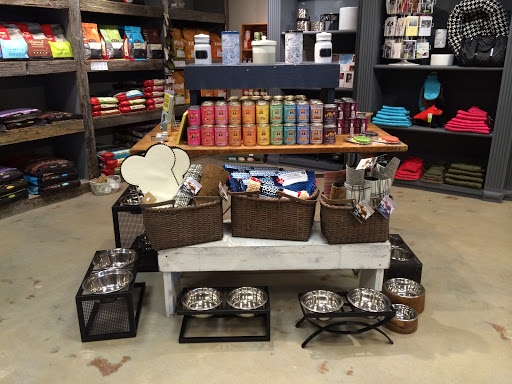 Pet Supply Store «Dog Dish», reviews and photos, 1778 Utica Square, Tulsa, OK 74114, USA