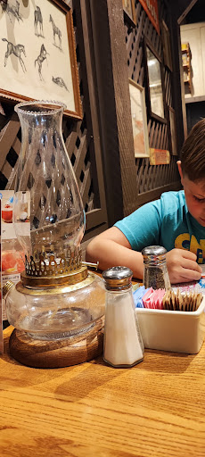 American Restaurant «Cracker Barrel Old Country Store», reviews and photos, 103 Paradise St, Manchester, TN 37355, USA