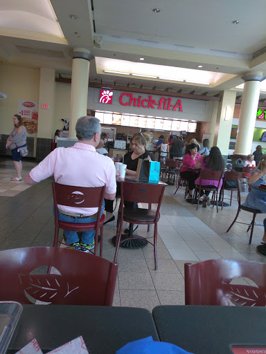 Fast Food Restaurant «Chick-fil-A», reviews and photos, 451 E Altamonte Dr, Altamonte Springs, FL 32701, USA