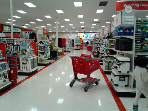 Department Store «Target», reviews and photos, 7601 Kingery Hwy, Willowbrook, IL 60527, USA