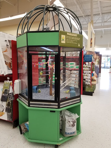 Pet Supply Store «Petco Animal Supplies», reviews and photos, 13741 S Tamiami Trail #2, Fort Myers, FL 33912, USA