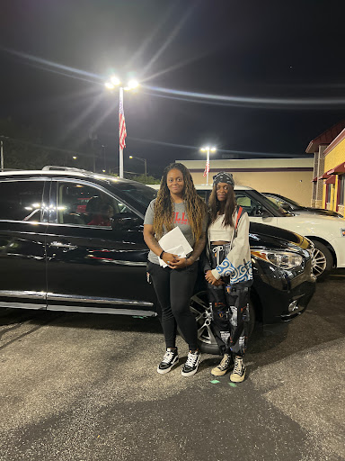 Used Car Dealer «RightWay Auto Sales», reviews and photos, 1911 Plainfield Rd, Crest Hill, IL 60403, USA