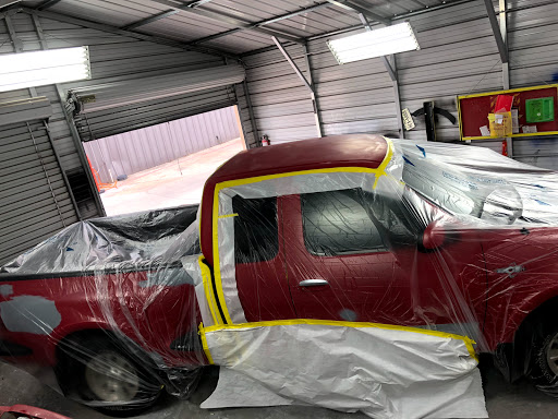 Car Dealer «Alfa Romeo FIAT of McKinney», reviews and photos, 800 N Central Expy, McKinney, TX 75070, USA