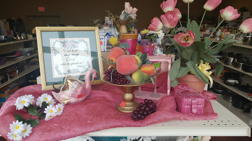 Thrift Store «Union Gospel Mission Store», reviews and photos, 885 Commercial St NE, Salem, OR 97301, USA