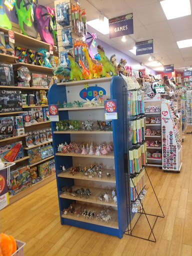 Toy Store «Learning Express», reviews and photos, 8451 Cooper Creek Blvd, University Park, FL 34201, USA