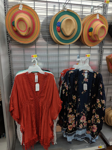 Department Store «Walmart Supercenter», reviews and photos, 100 Valley Pkwy, Whitinsville, MA 01588, USA