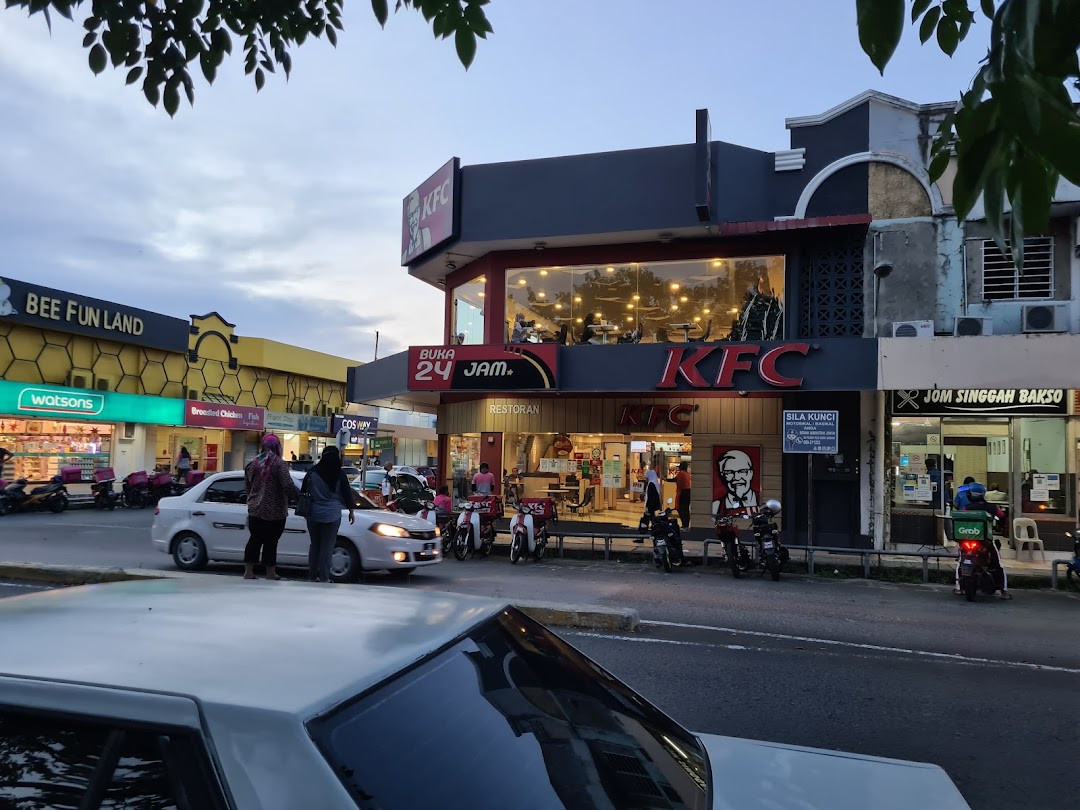 KFC Sandakan, Mile 4
