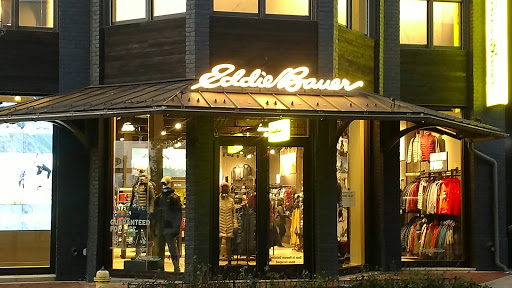 Clothing Store «Eddie Bauer», reviews and photos, 4047 Gramercy St, Columbus, OH 43219, USA