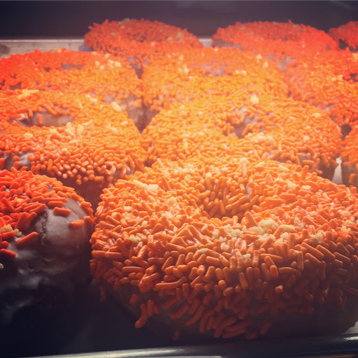 Donut Shop «Glazed & Confuzed Donuts», reviews and photos, 5301 Leetsdale Dr, Denver, CO 80246, USA