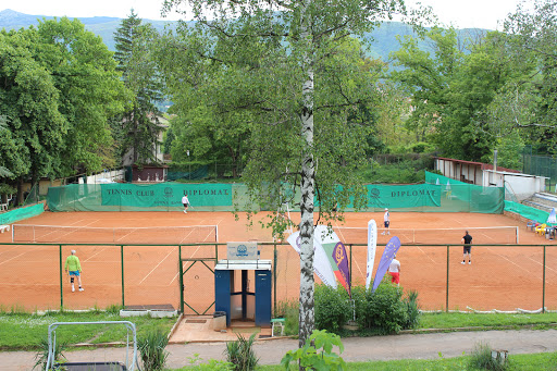 Тенис клуб „Дипломат“