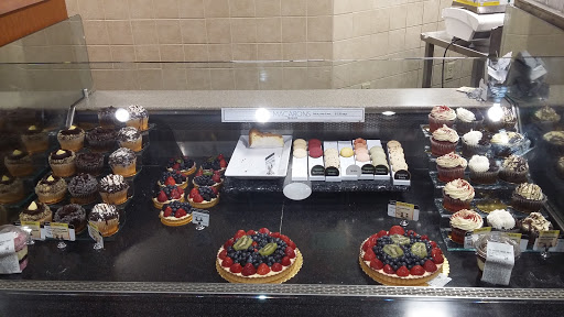 Supermarket «The Fresh Market», reviews and photos, 2207 Colonial Ave SW, Roanoke, VA 24015, USA