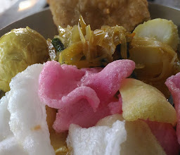 Kupat Tahu \