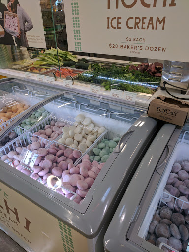 Grocery Store «Whole Foods Market», reviews and photos, 12746 W Jefferson Blvd, Playa Vista, CA 90094, USA