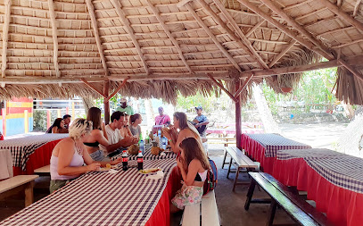 Restaurant-Bar Moreno & Ruth, cayo levantado. “( - Cayo Levantado, Samaná 32000