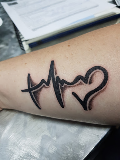 Tattoo Shop «Stuck On You Tattoos & Piercings», reviews and photos, 4102 Gus Thomasson Rd, Mesquite, TX 75150, USA