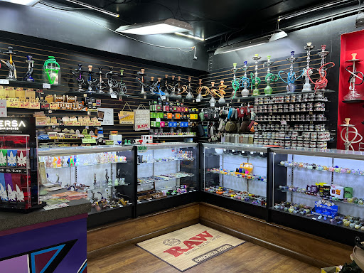 Hookah Bar «High Up Head Shop», reviews and photos, 1434 N High St, Columbus, OH 43201, USA
