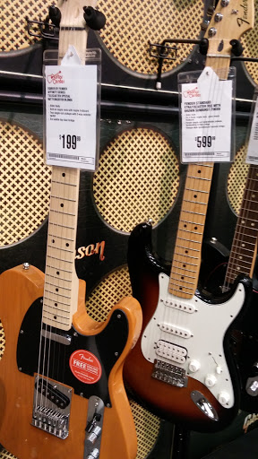 Shopping Mall «Centre at Riverchase Shopping Ctr», reviews and photos, 1694 Montgomery Hwy, Hoover, AL 35216, USA