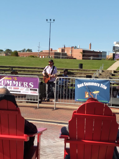 Amphitheater «The Liberty Bank Alton Amphitheater», reviews and photos, 1 Riverfront Dr, Alton, IL 62002, USA