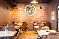 Atmosphère du Restaurant Chez Sam à L'Haÿ-les-Roses - n°12