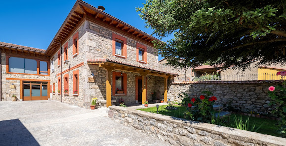 Casa Rural Solapeña C. Real, 5, 24856 Pallide, León, España