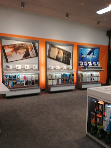 Cell Phone Store «AT&T Authorized Retailer», reviews and photos, 1068 E Brokaw Rd #30, San Jose, CA 95131, USA