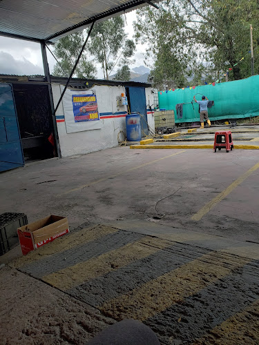 Opiniones de Car wash Auto limpio el Recreo en Quito - Servicio de lavado de coches