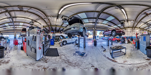 Auto Repair Shop «Hi-Tech Car Care», reviews and photos, 2924 E Thomas Rd, Phoenix, AZ 85016, USA